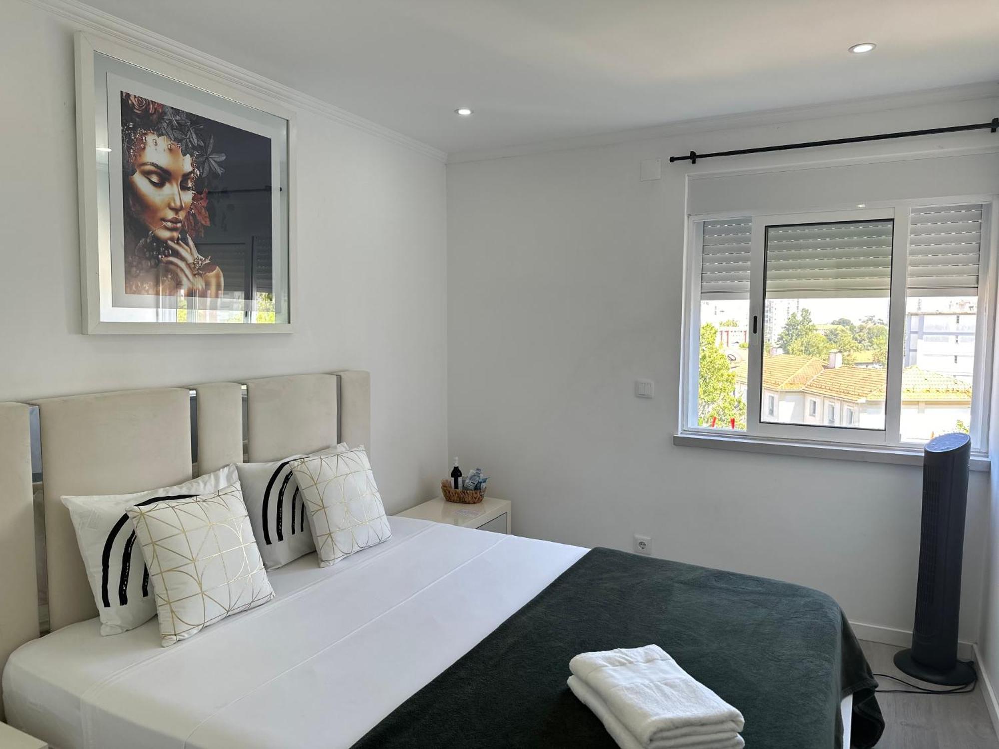 Airport Room Lisbon Bagian luar foto