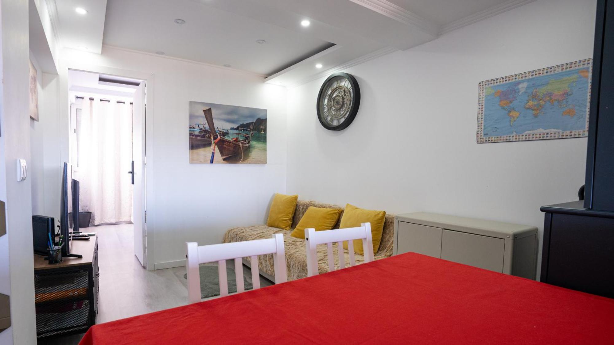 Airport Room Lisbon Bagian luar foto