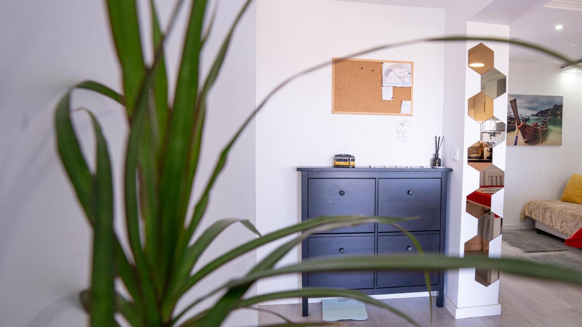 Airport Room Lisbon Bagian luar foto